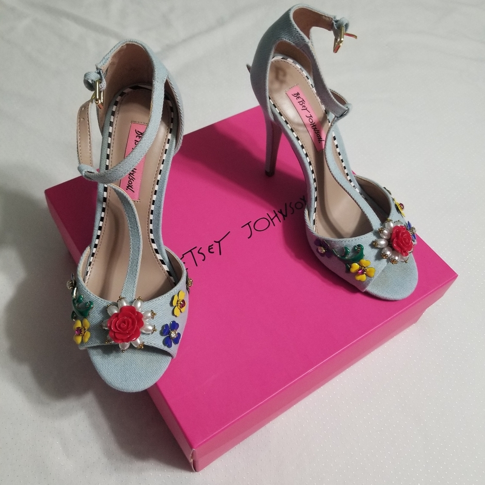 Betsey Johnson cute and beautiful heels